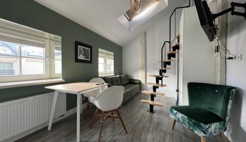 Studio Apartment