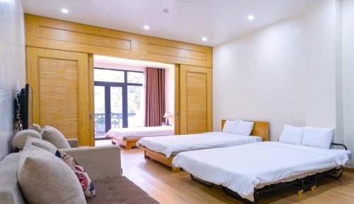 Apartment with Balcony