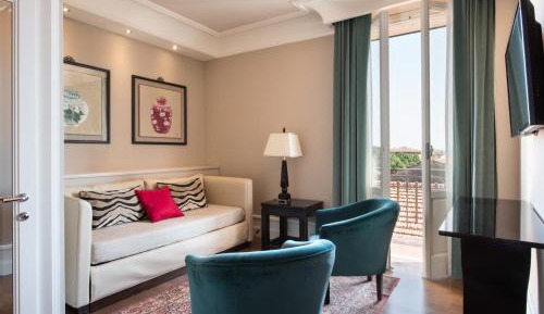 Prestige Suite
