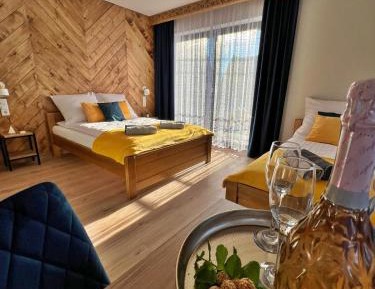 Triple Room with Mountain View