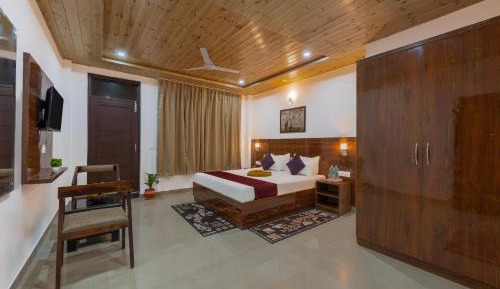 King Room with Mountain View