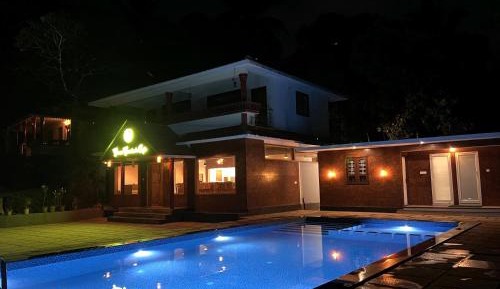 King Suite with Balcony