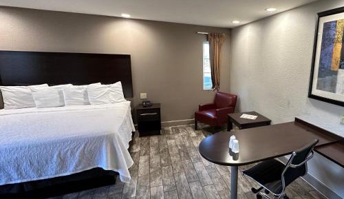 Superior King Room Smoke Free