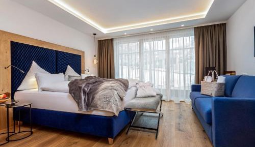 Junior Suite with Balcony
