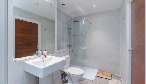 Apartment with Balcony