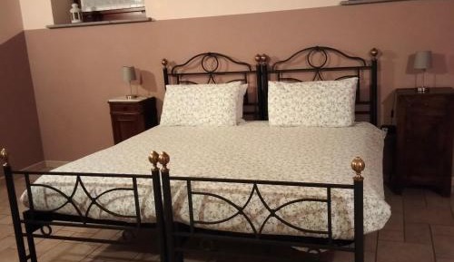 Twin Room with Private Bathroom