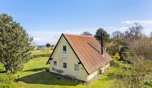 Three-Bedroom Vacation Home 