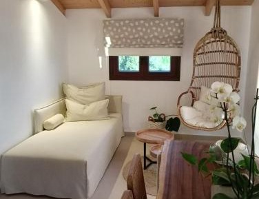 One-Bedroom Apartment with Sea View and Terrace