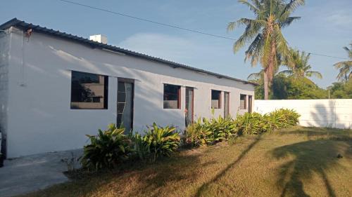 Deluxe Double Room (2 Adults + 1 Child)