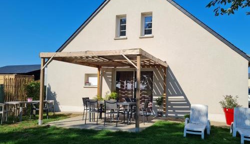 Holiday Home (5 Adults)