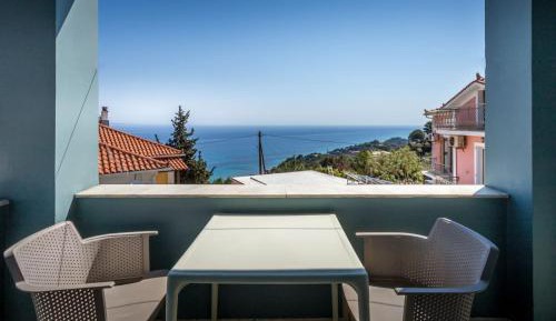 Studio with Sea View