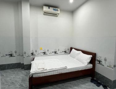 King Room with Balcony