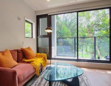 Apartment with Garden View