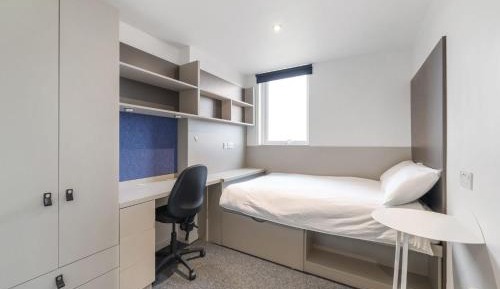 Single Room with Private Bathroom