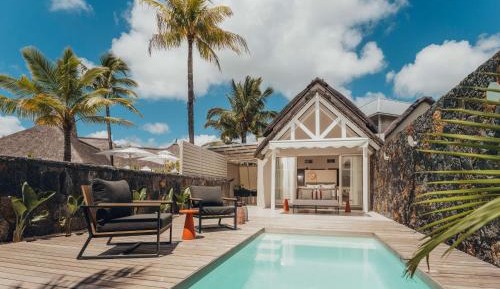 One-Bedroom Beachfront Villa with Private Pool
