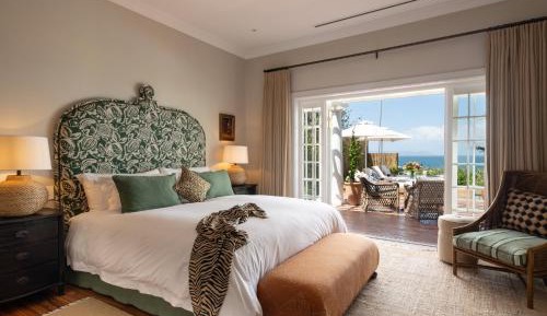 Deluxe Suite with Sea View