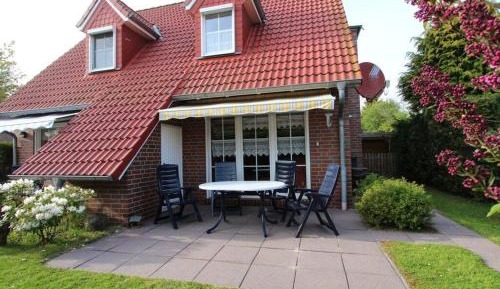 Two-Bedroom Holiday Home