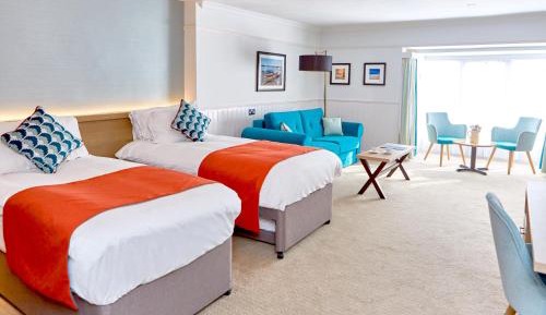 Deluxe Double or Twin Room with Balcony