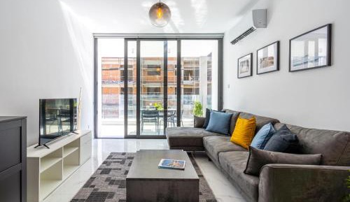 Apartment with Balcony