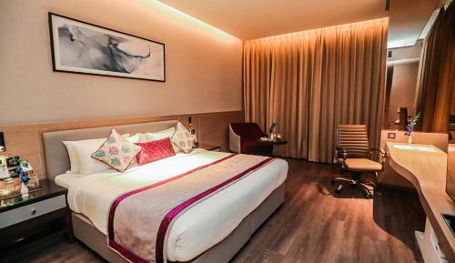 Large Double Room