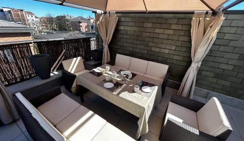 Apartment with Terrace