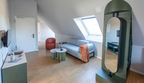 Large Double Room