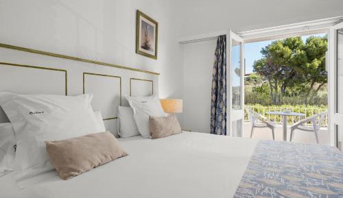 Family Double Room