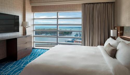 King Room with Lake View