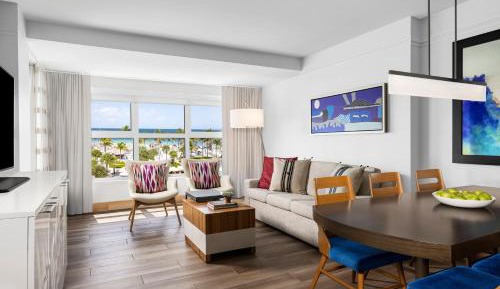One-Bedroom Villa with Oceanfront View