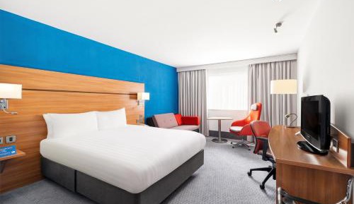 Standard Room with Free Hot Breakfast