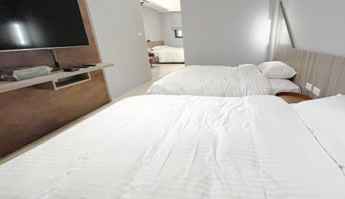 Family Suite with Balcony