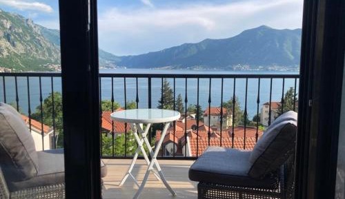 Studio Apartment with Sea View