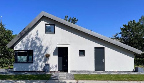 Three-Bedroom Holiday Home 