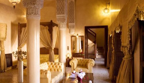 Royal Suite (2-4 Adults)