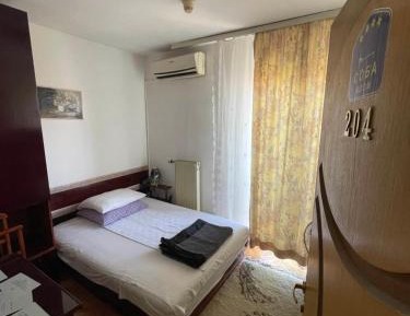 Double or Twin Room with Private Bathroom