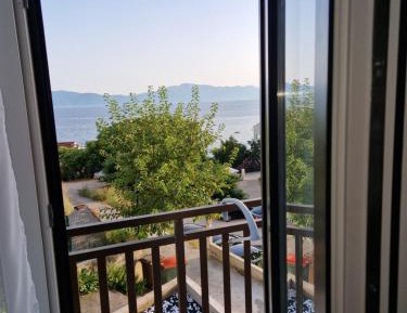 Quadruple Room with Sea View
