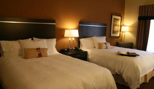 Queen Room with Two Queen Beds - Mobility and Hearing Access/Non-Smoking