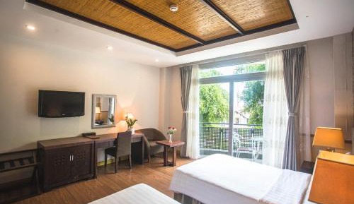 Superior Twin Room with Garden View