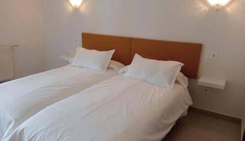 Twin Room with Extra Bed