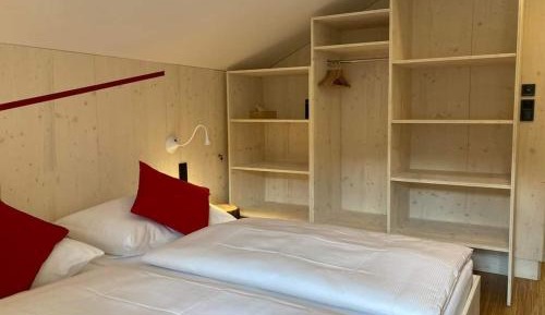 Twin Room with Private Bathroom