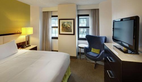 King Studio Suite with Sofa Bed