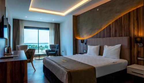 Family Room with Sea View