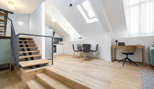 One-Bedroom Apartment - Non-Smoking