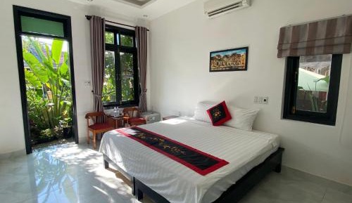 Deluxe Double or Twin Room with Garden View