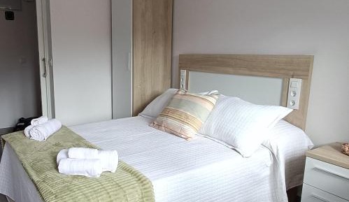 Three-Bedroom Apartment with Balcony