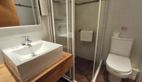 Double or Twin Room with City View