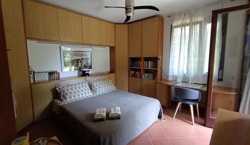 Double Room with Shared Bathroom