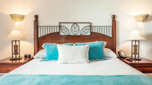 Deluxe Garden View Double Beds