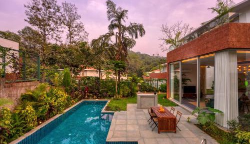 LaMacedo | Cozy Villa| Pvt Pool | Genset | Jacuzzi