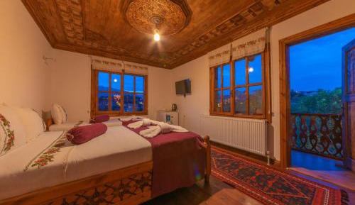 Quadruple Room with Balcony